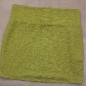 BCBG green skirt